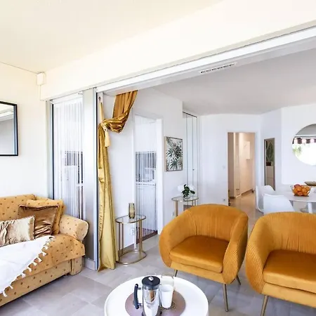 C4 - 1 Bdr Facing Sea & - Parking, Tennis & Wifi 아파트 *