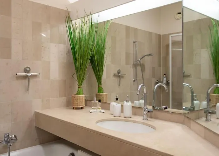 C4 - 1 Bdr Facing Sea & - Parking, Tennis & Wifi Lejlighed *